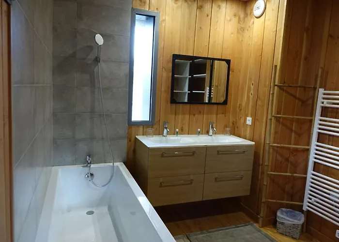 La De Chacha Bed & Breakfast 3*